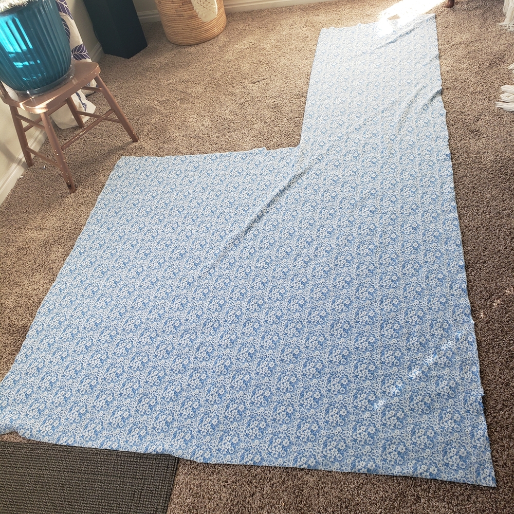 Vintage 1960s 1970s Baby Blue White Floral Polyester Fabric 60" Wide #84 - Picture 4 of 14